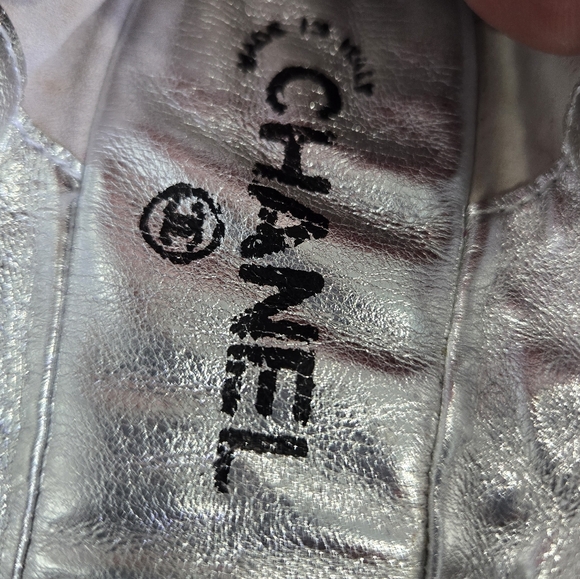 🐢 Chanel Silver Cap toe ballet flats. Size 38 - Picture 10 of 17